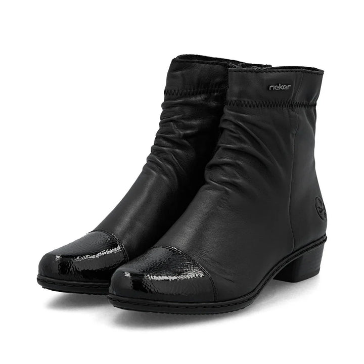 Rieker Y0797-00 Black